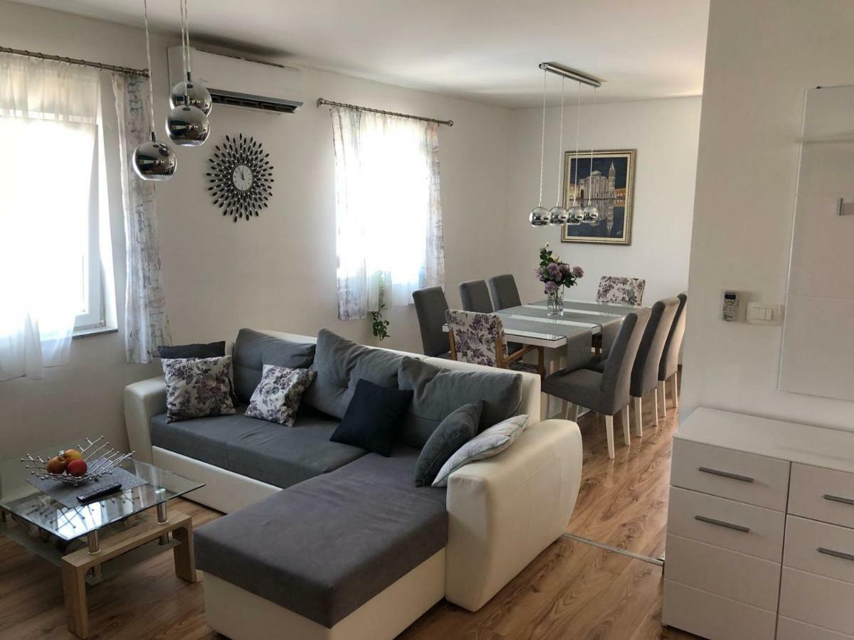 Booking Zadar Villa Franov With Pool, 10 Min From The Old Town Of Zadar Eksteriør bilde