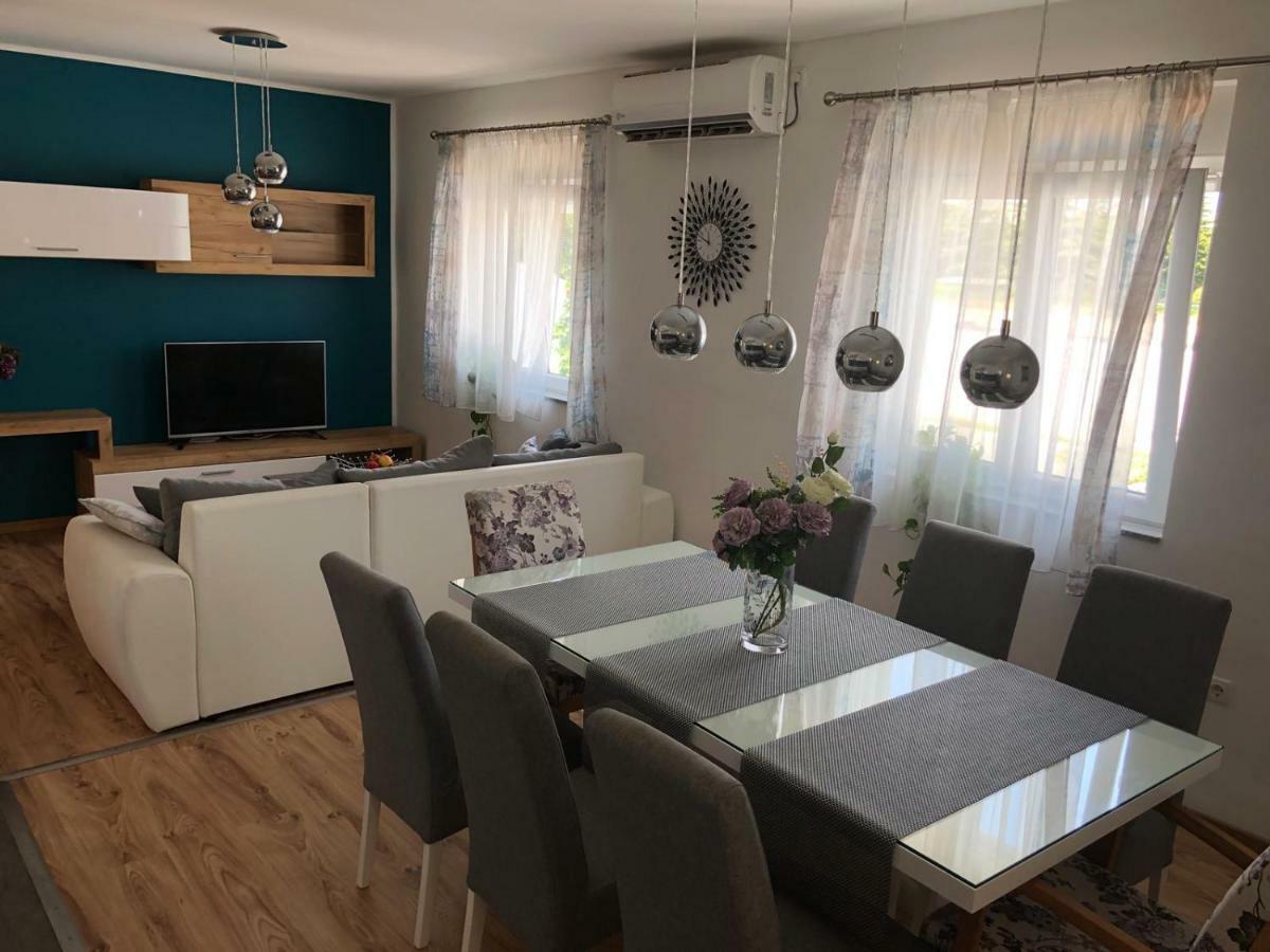 Booking Zadar Villa Franov With Pool, 10 Min From The Old Town Of Zadar Eksteriør bilde